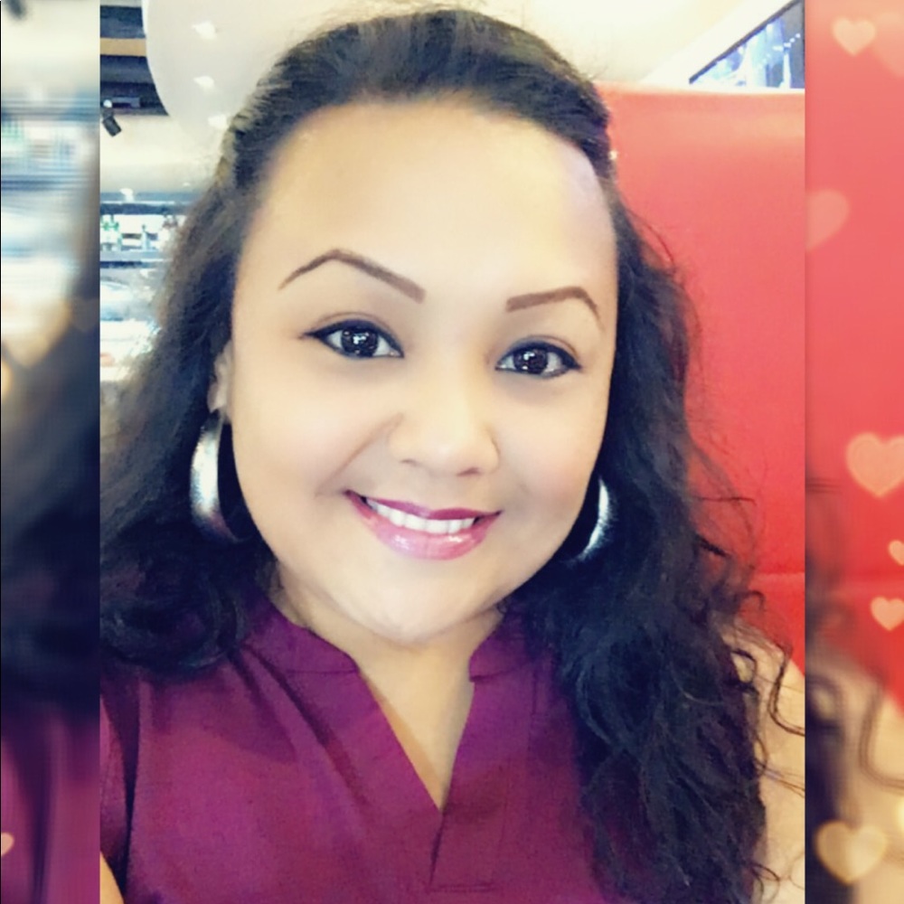 Meet your Posher, La'toyabaza